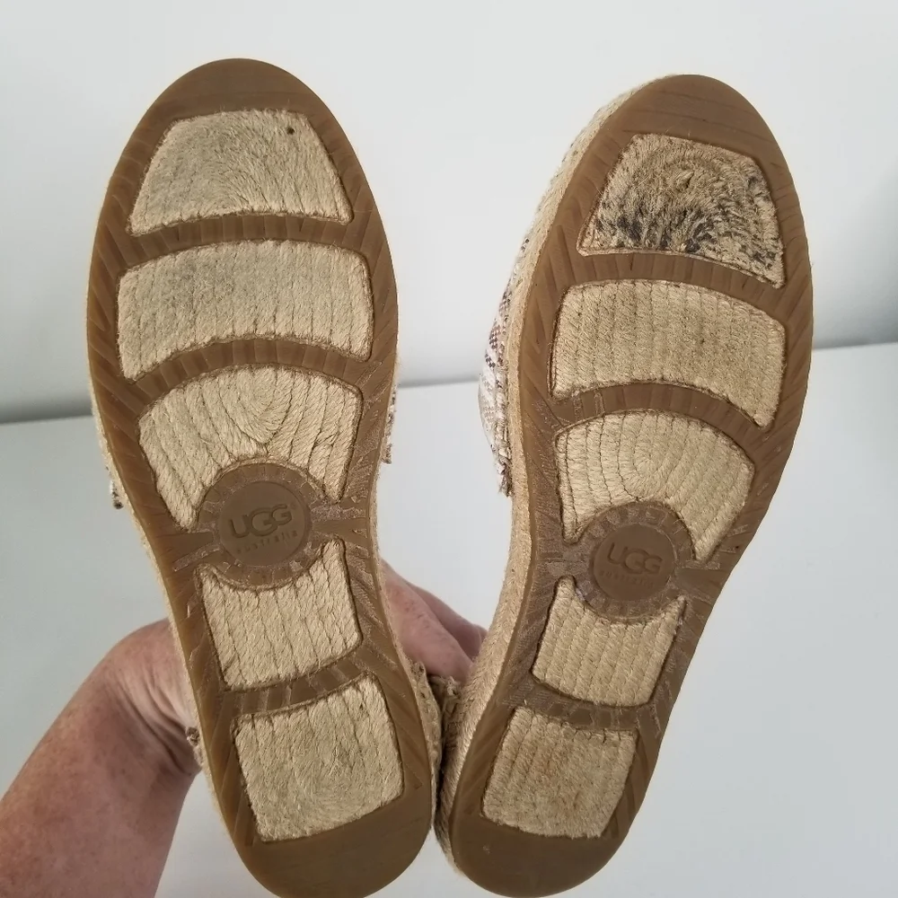 UGG Libbi Striped Serape Espadrille Flats Size 6